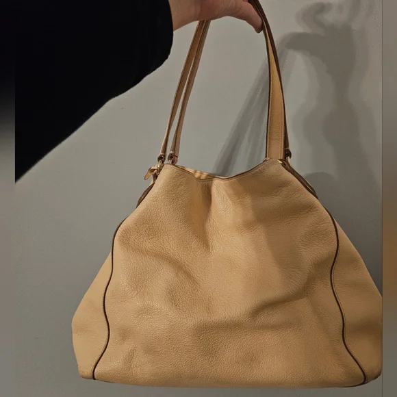 Coach Edie Shoulder Bag 39 With Horse And Carriage - Picture 3 of 9